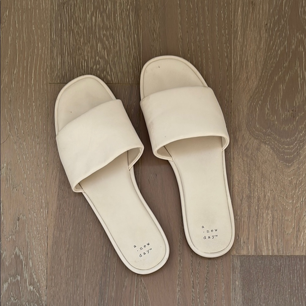 A New Day Women's Cream Slide Sandals
